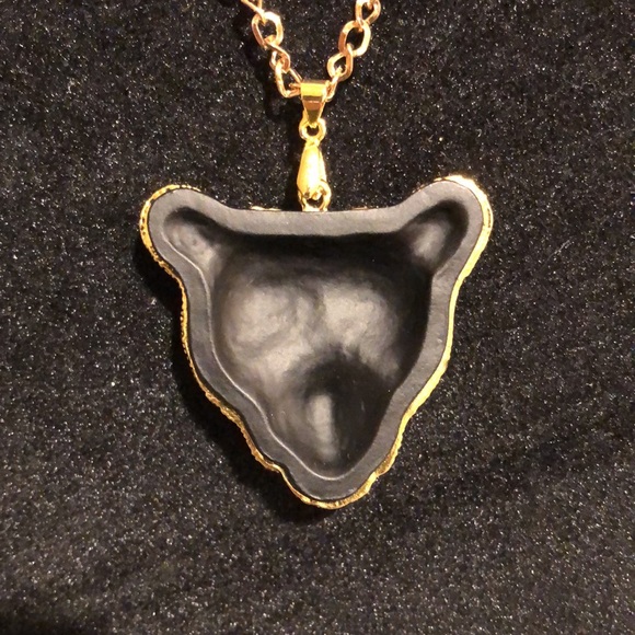 Wild Cat Pendant - Picture 2 of 4